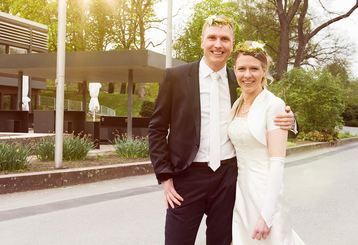 Honeylight Hochzeitsfotografie: Brautpaar im Dortmunder Westfalenpark Hochzeitslocation